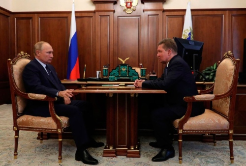 Vladimir Putin und Alexey Miller während des Arbeitstreffens. Foto: kremlin.ru