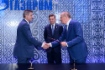 Stellvertretender Generaldirektor der
Aktiengesellschaft GT Morstroy, Valery
Pavlov, und Vitaly Markelov