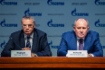 Alexander Medvedev und Vitaly Markelov nahmen an der Pressekonferenz Gazprom im Osten Russlands, Erschließung der Märkte der Länder der asiatisch-pazifischen Region im Vorfeld der Jahresversammlung der Aktionäre der Gazprom teil