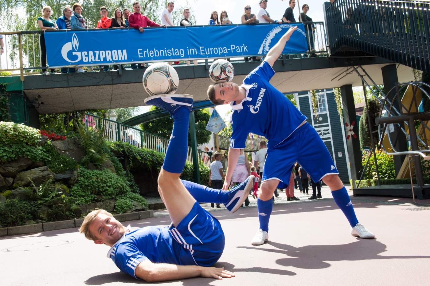 Agile Football-Freestyler begeisterten beim GAZPROM Erlebnistag