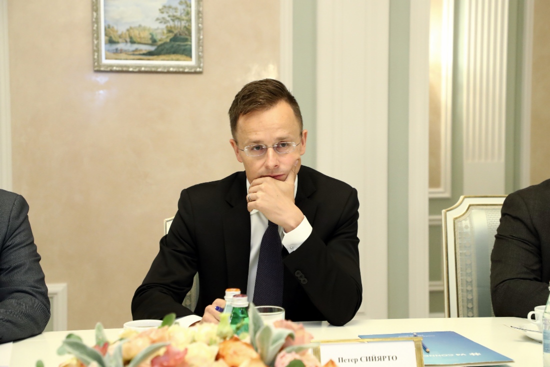Arbeitstreffen zwischen dem Minister für Außenwirtschaft und auswärtige Angelegenheiten Ungarns, Peter Szijjarto, und Alexey Miller im Rahmen des Petersburger Internationalen Wirtschaftsforums 2018