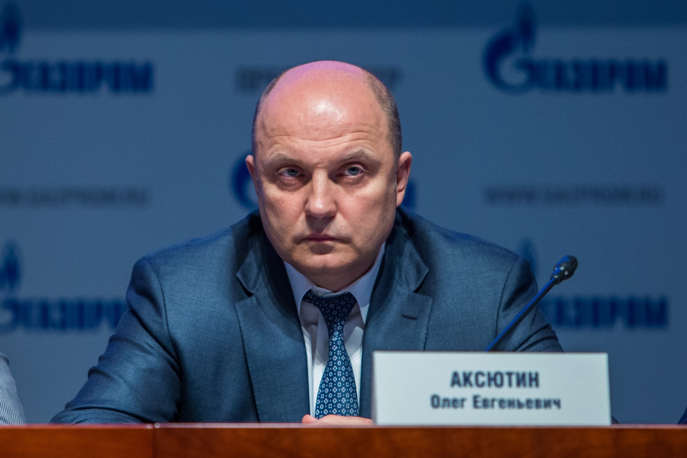 [COPY] Oleg Aksyutin