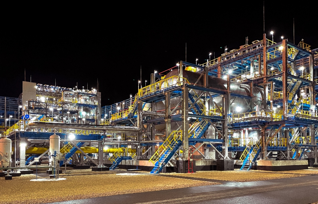 Komplexe Produktionsstätte für Herstellung, Speicherung und Verladung von verflüssigtem Erdgas in der Umgebung der VS Portowaja im Verwaltungsgebiet Leningrad