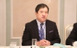 Tatsuo Yasunaga, Representative Director und CEO der Mitsui & Co., Ltd., während des Arbeitstreffens mit Alexey Miller im Rahmen des Petersburger Internationalen Wirtschaftsforums 2017