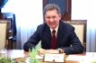 Alexey Miller während des Arbeitstreffens mit dem Minister für Außenwirtschaft und auswärtige Angelegenheiten Ungarns, Peter Szijjarto