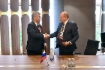 Präsident der Republik Burjatien, Alexey Tsydenov, und Vitaly Markelov