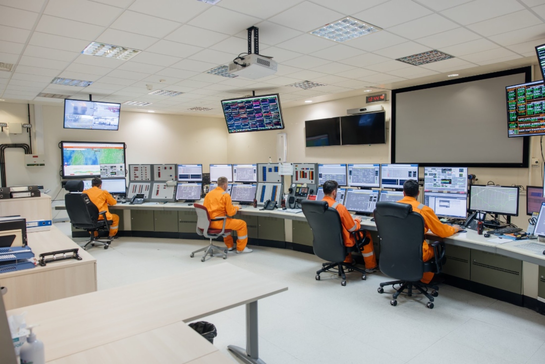 Leitzentrale des vereinigten Technologiekomplexes im Küstenbereich