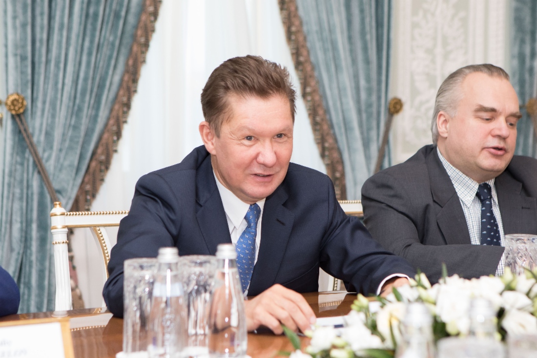 Alexey Miller während des Arbeitstreffens mit dem Vorstandsvorsitzenden und CEO der Siemens AG, Joe Kaeser