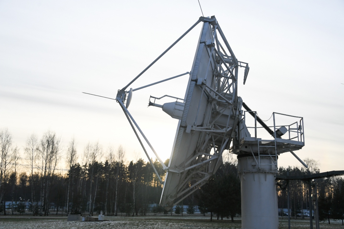 Gazprom beginnt mit Unterstützung von Roscosmos ein modernes Zentrum für Satellitenfertigung zu bauen