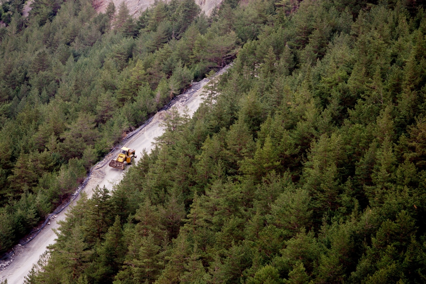 Bau der Erdgasleitung Dzuarikau – Tskhinval