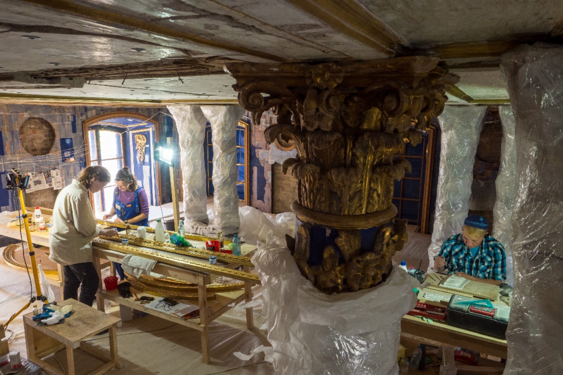 Restaurationsarbeiten in der Hofkirche Christi Auferstehung in Puschkin