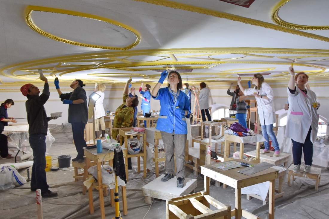Restaurationsarbeiten im Lyoner Saal des Katharinenpalastes