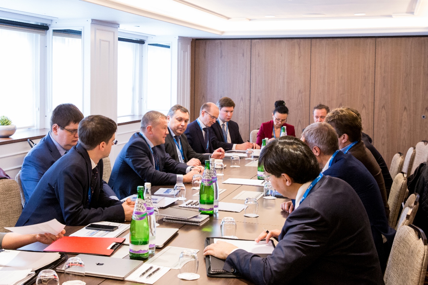 Während des Treffens mit Vertretern der größten internationalen Investmentfonds