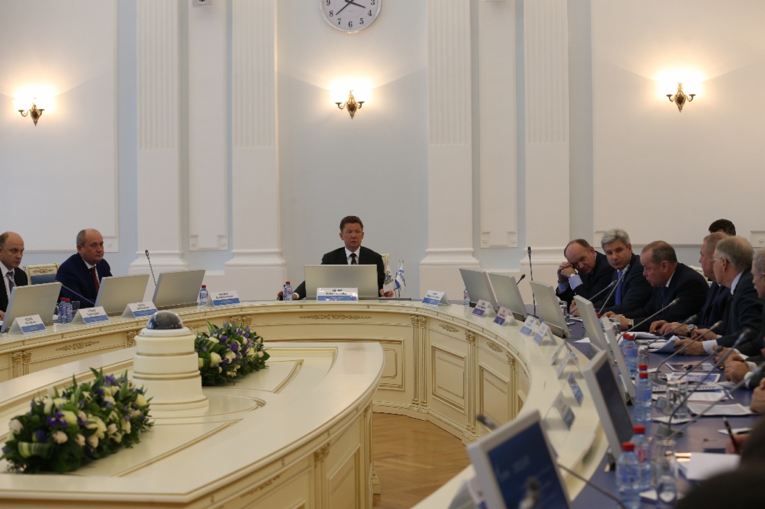 Alexey Miller führte heute in Tomsk eine Beratung über die Umsetzung der Investitionsprojekte der Gesellschaft durch, die mit Gaslieferungen nach China über die Ostroute verbunden sind.