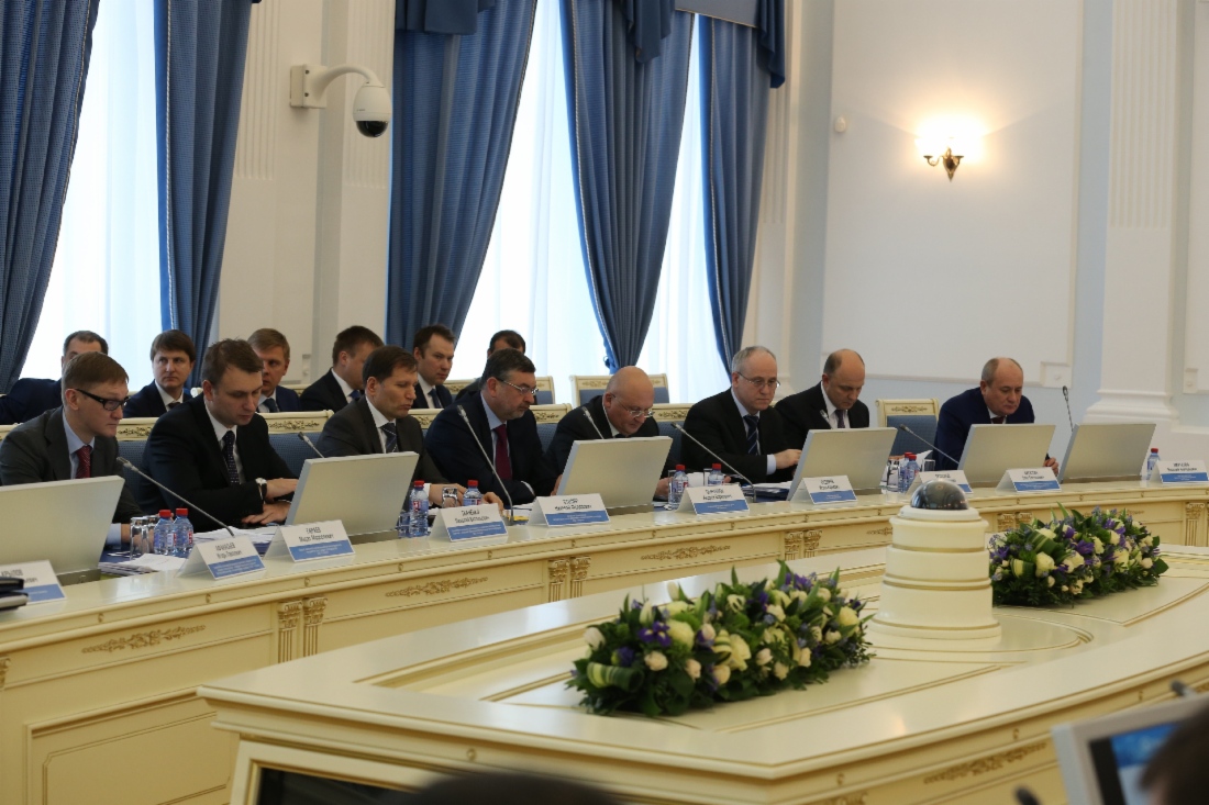 Alexey Miller führte heute in Tomsk eine Beratung über die Umsetzung der Investitionsprojekte der Gesellschaft durch, die mit Gaslieferungen nach China über die Ostroute verbunden sind.