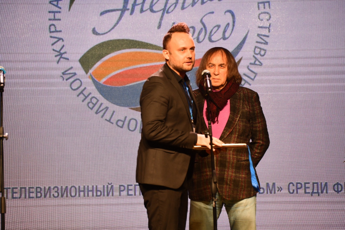 Anton Anisimov (links) und Alexander Inshakov, Präsident des Verbandes russischer Stuntleute, Schauspieler, Regisseur und Produzent