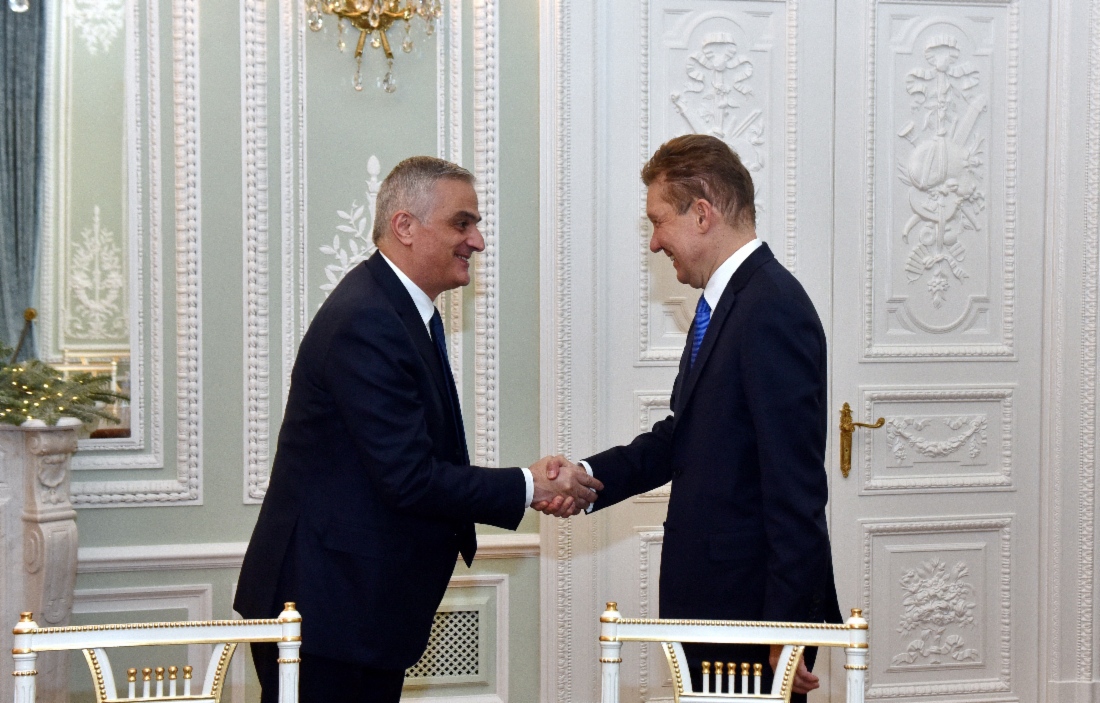 Arbeitstreffen zwischen dem amtierenden Vizeministerpräsidenten der Republik Armenien, Mher Grigoryan, und Alexey Miller in Sankt Petersburg