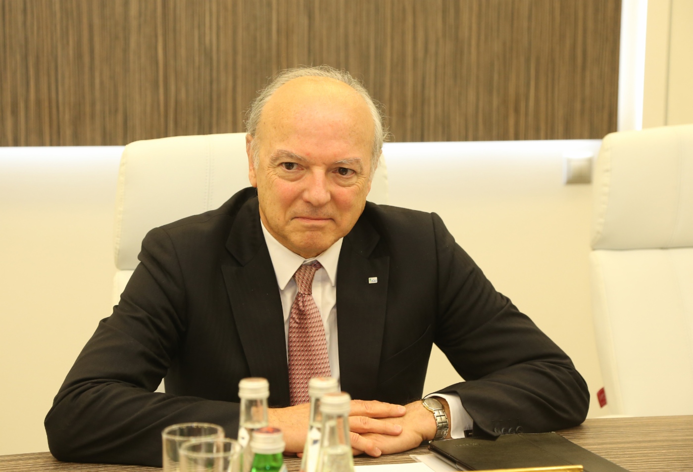 Präsident der Internationalen Gasunion (IGU) Jerome Ferrier während des Arbeitstreffens mit Alexey Miller