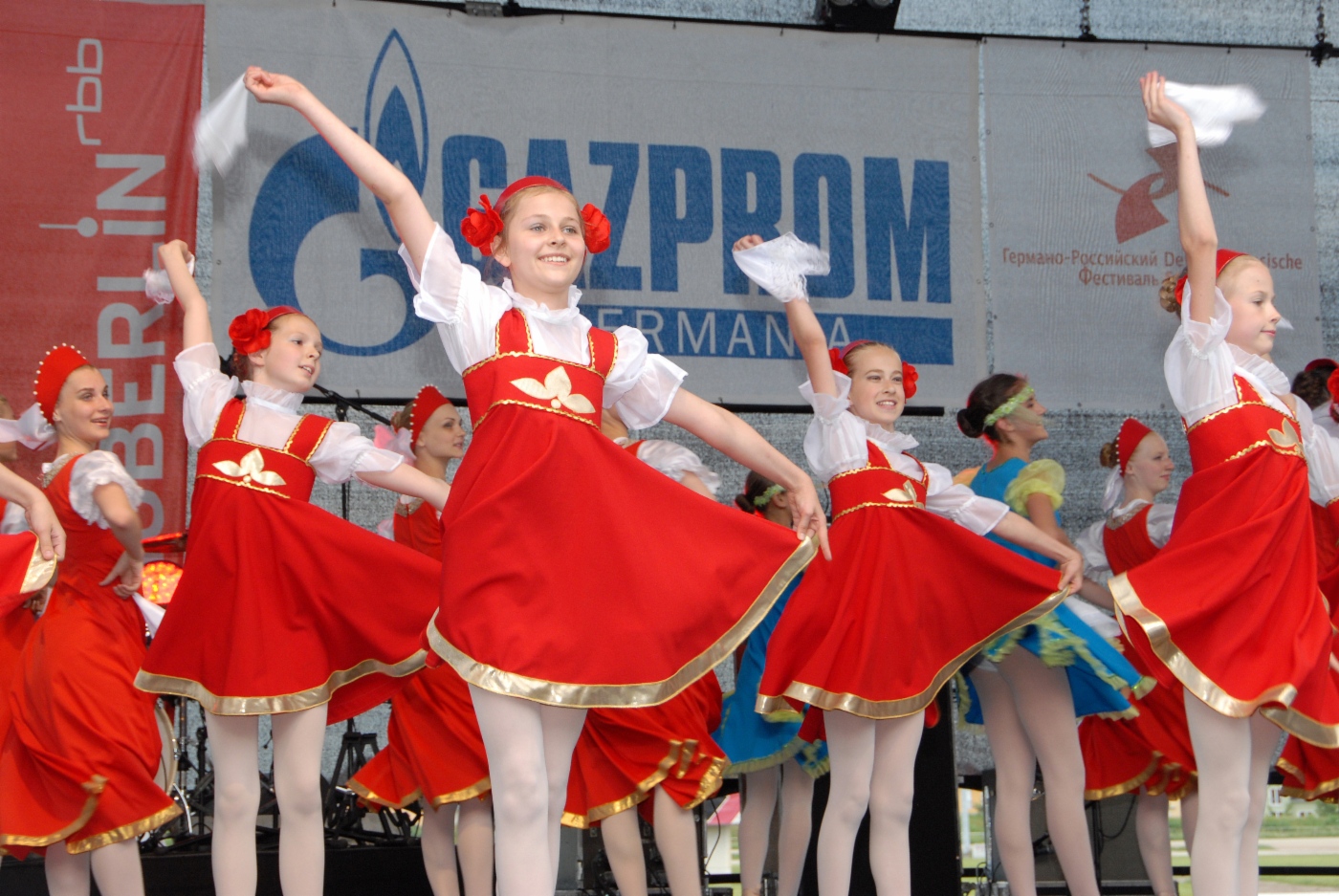 Russisches Folklore-Ensemble (2013)