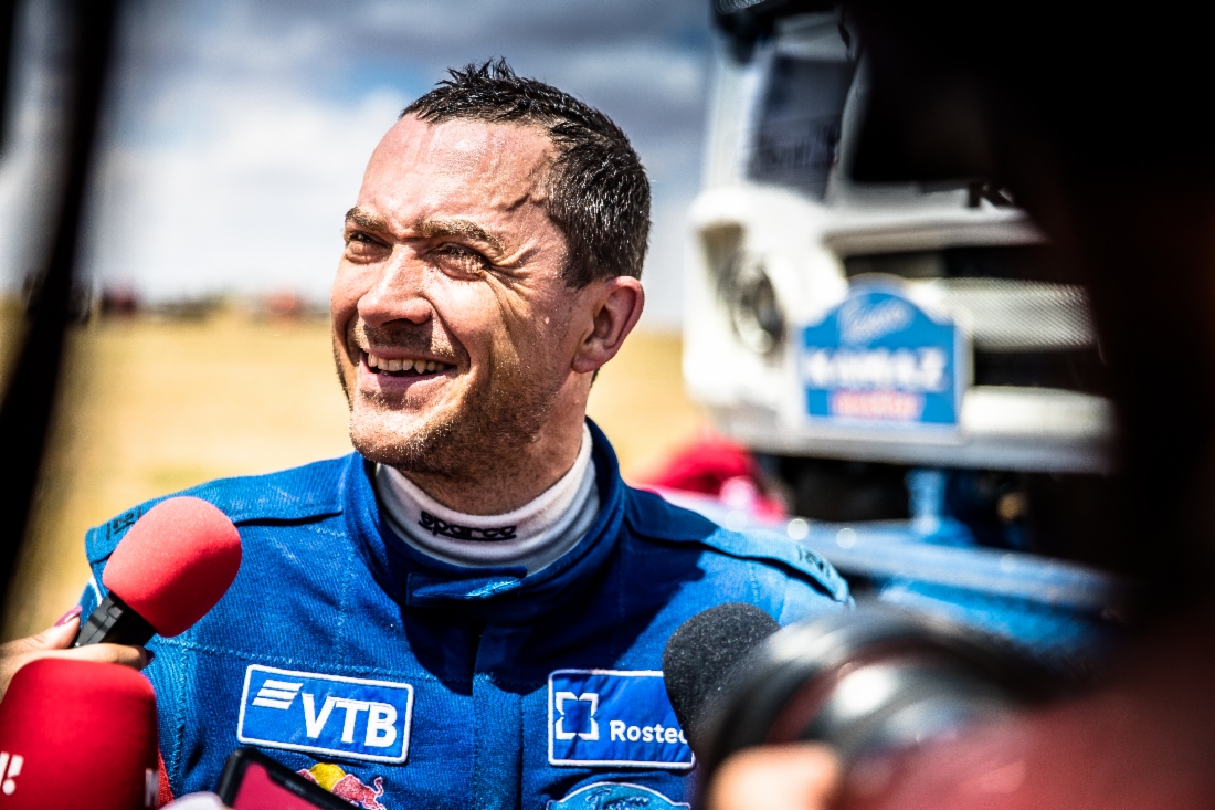 Gasbetriebener KAMAZ unter den Top Fünf Lastwagen in der Silk Way Rally 2019