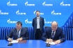 Sergey Chirikov, Generaldirektor der
EleSy, und Vitaly Markelov