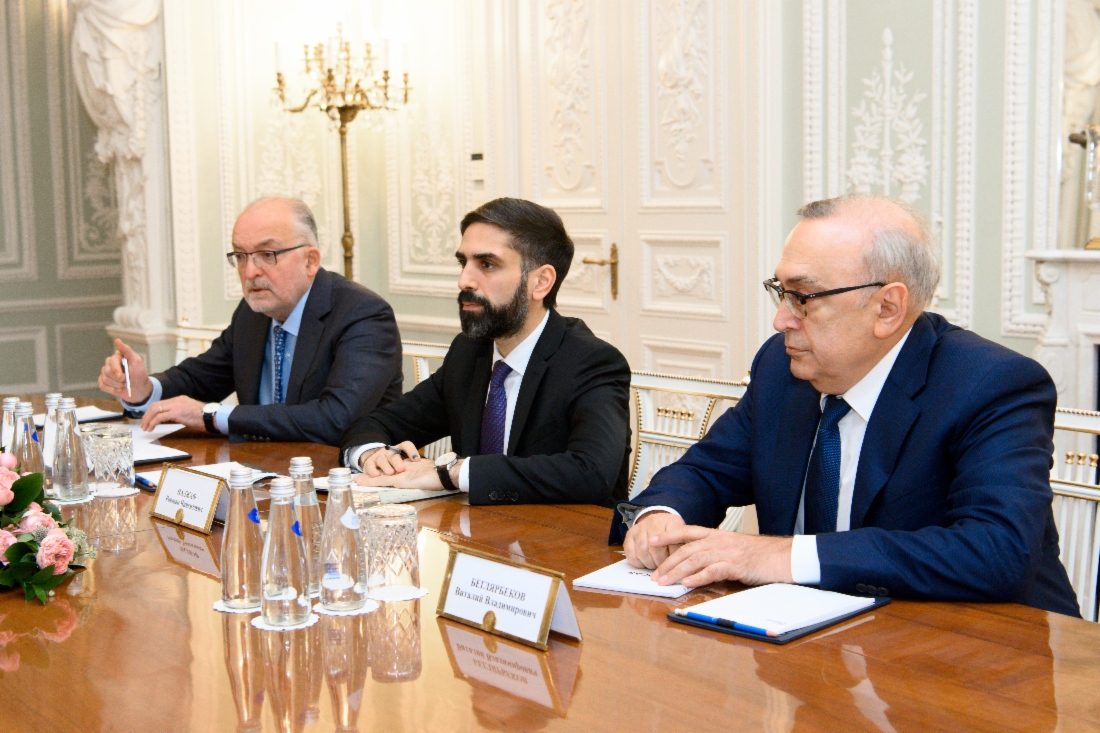 Gazprom und SOCAR diskutierten über Fragen der Zusammenarbeit