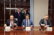 In Wladiwostok im Rahmen des V. Östlichen Wirtschaftsforums schlossen der Präsident der USC, Alexey Rakhmanov, der Generaldirektor der Gazprom Gazomotornoye Toplivo, Oleg Melekhin, und der amtierende Generaldirektor der Gazpromneft Marine Bunker, Alexey Medvedev, im Beisein des Aufsichtsratsvorsitzenden der USC, Georgy Poltavchenko, und Alexey Miller eine Absichtserklärung über Zusammenarbeit und strategische Partnerschaft ab