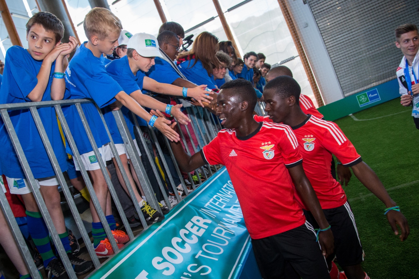 Internationales Straßenfußballturnier. Lissabon, 2014