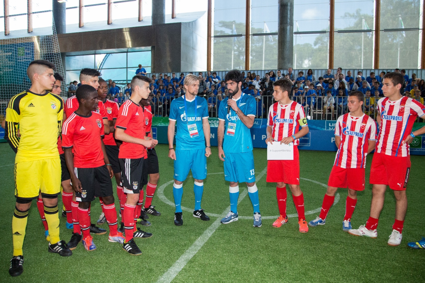 Internationales Straßenfußballturnier. Lissabon, 2014