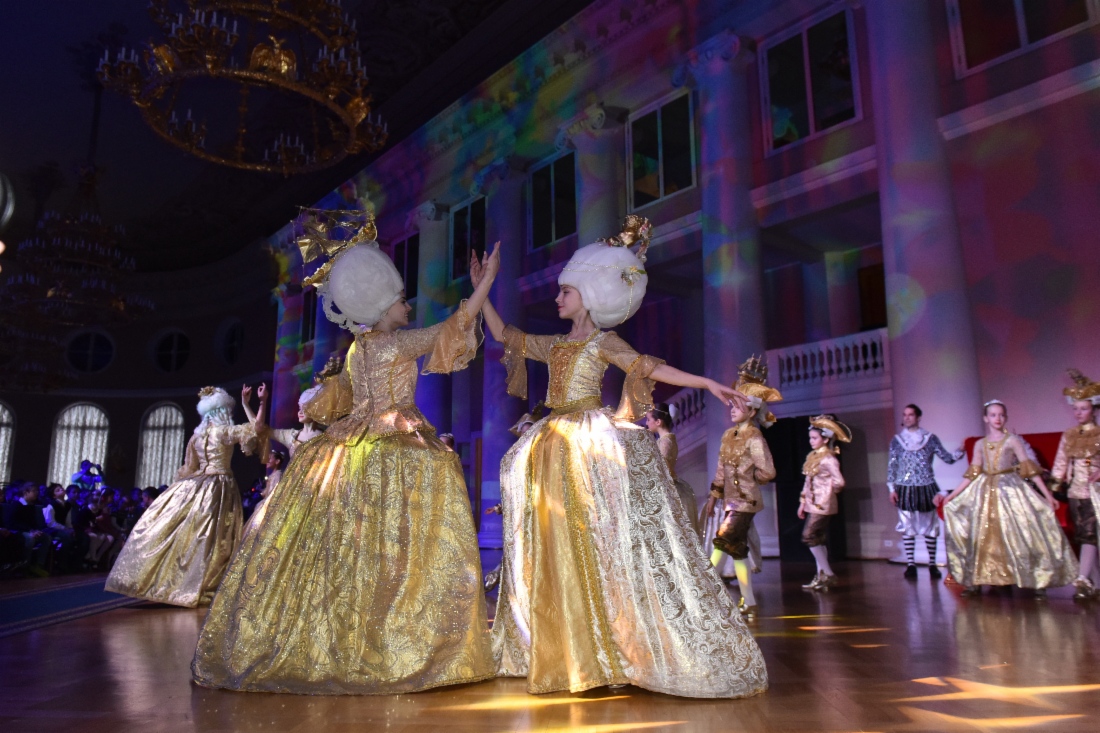 Gazprom und OMV veranstalteten einen Kinder-Neujahrsball zu Wohltätigkeitszwecken