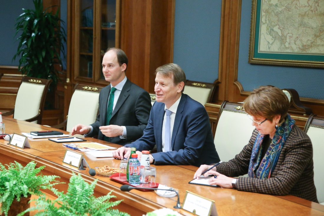 Während des Arbeitstreffens zwischen Alexey Miller und dem Vorstandsvorsitzenden der Verbundnetz Gas AG (VNG), Ulf Heitmüller