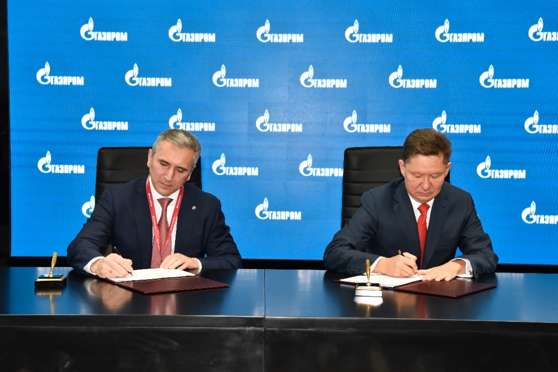 Die PAO Gazprom und fünf russische Regionen – die Republiken Baschkortostan und Burjatien sowie die Verwaltungsgebiete Woronesch, Tjumen und Tomsk – unterzeichneten im Rahmen des Petersburger Internationalen Wirtschaftsforums 2021 Roadmaps zum erweiterten Einsatz von Hightech-Produkten, unter anderem importsubstituierenden Produkten im Interesse des Konzerns