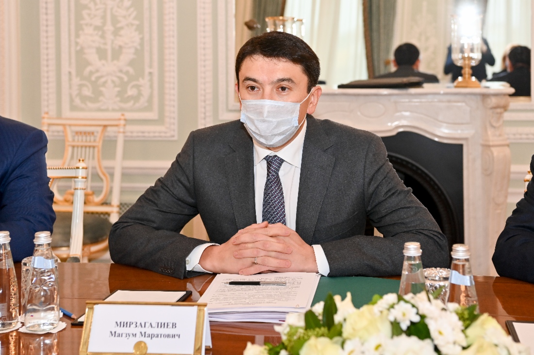 Alexey Miller und kasachischer Energieminister Magzum Mirzagaliev diskutierten über Hauptgeschäftsfelder für Zusammenarbeit