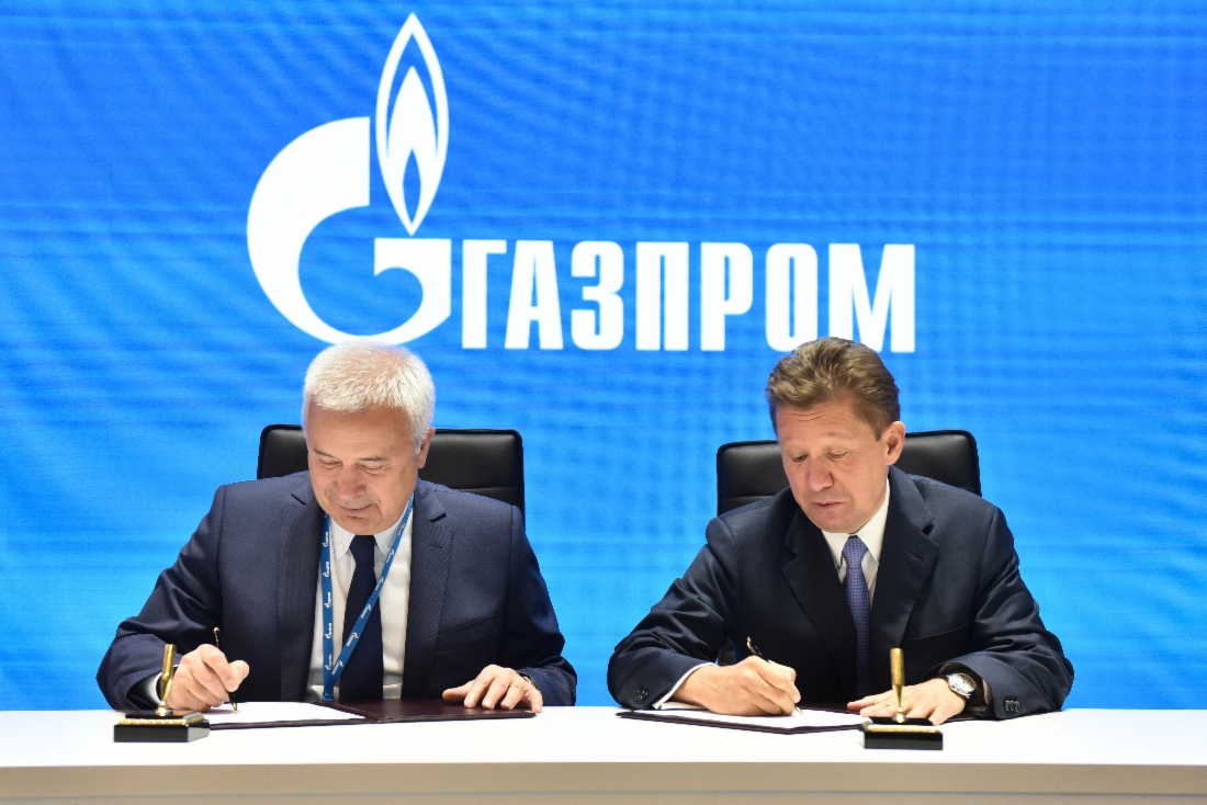 Im Rahmen des Petersburger Internationalen Wirtschaftsforums 2018 unterzeichneten der Präsident der PAO LUKOIL, Vagit Alekperov, und Alexey Miller eine Vereinbarung, nach deren Maßgabe die Parteien beabsichtigen, ein Projekt zur Erschließung der Lagerstätten Wanejwisskoje und Lajawoschskoje im Autonomen Bezirk der Nenzen gemeinsam zu erschließen