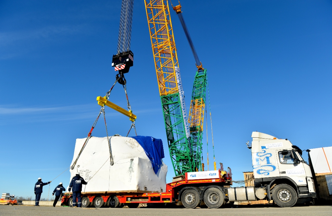 Montage von Gasverdichteranlagen auf der VS Russkaja der South Stream Pipeline hat begonnen