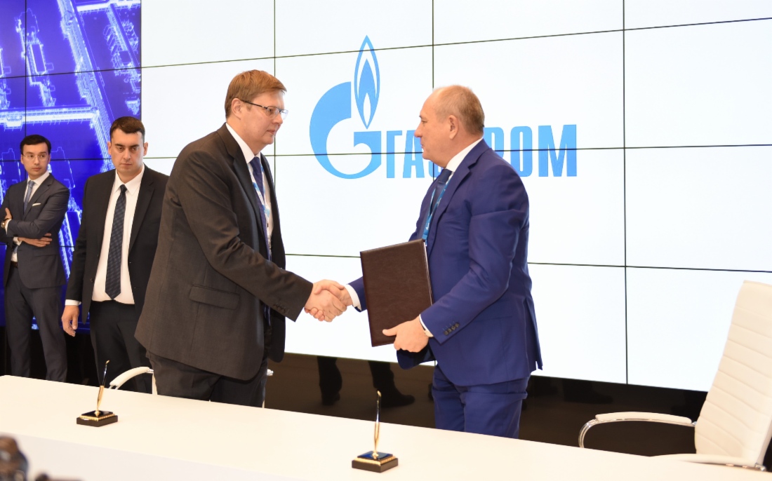 Im Rahmen des VII. Petersburger Internationalen Gasforums unterzeichneten der Generaldirektor der UEC, Alexander Artyukhov, und Vitaly Markelov eine Roadmap für die Entwicklung der Zusammenarbeit im Bereich der Importsubstitution