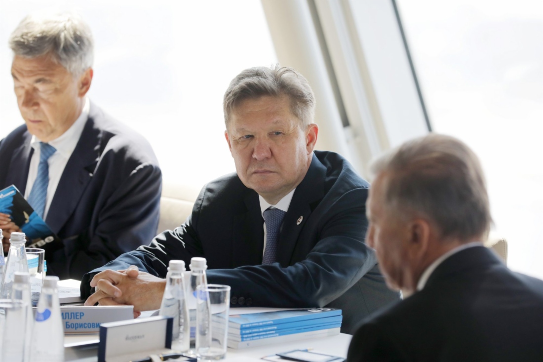 Andrey Akimov, Alexey Miller und Viktor
Zubkov
