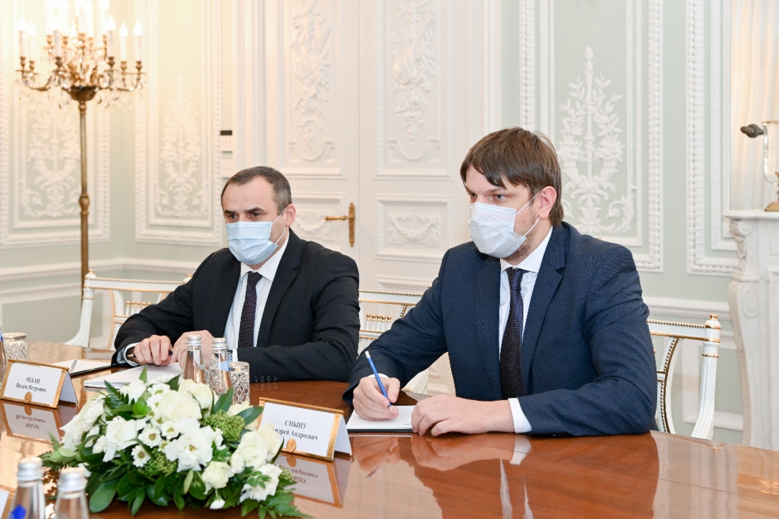 Alexey Miller und Moldaus
stellvertretender Ministerpräsident Andrei
Spinu setzten Verhandlungen über
Gaslieferungen fort