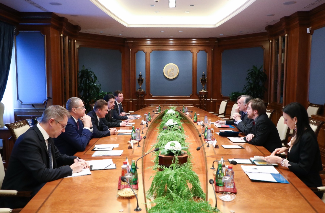 Alexey Miller und italienischer Botschafter Pasquale Terracciano besprachen Arbeitsabläufe bei der Errichtung der Südroute für russische Gaslieferungen nach Europa