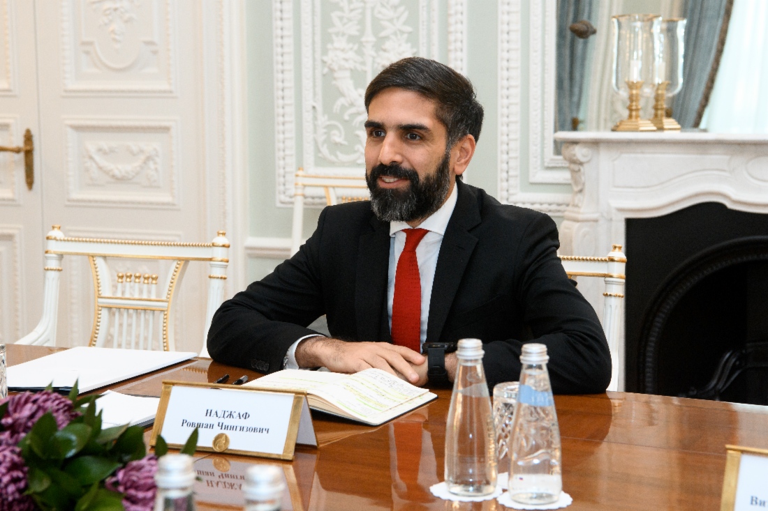 Arbeitstreffen zwischen Alexey Miller und dem Präsidenten der State Oil Company of the Azerbaijan Republic (SOCAR), Rovshan Najaf