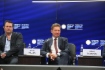 Alexey Miller spricht in der Podiumsdiskussion zum Thema „Geoökonomie großer Infrastrukturprojekte“ im Rahmen des Petersburger Internationalen Wirtschaftsforums