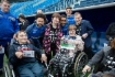 Erinnerungsfotos mit Stammspielern des Fußballklubs Zenit