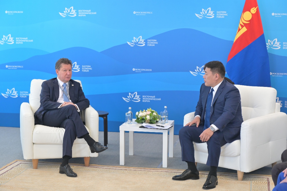 Alexey Miller und mongolischer Ministerpräsident L. Oyun-Erdene würdigten das hohe Umsetzungstempo des Projektes Soyuz Vostok