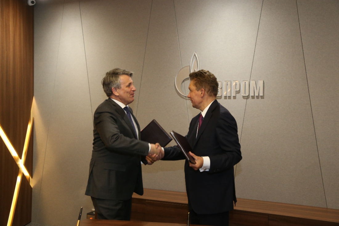 Gazprom und Shell unterzeichneten zwei Vereinbarungen zum Baltic LNG