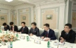 Arbeitstreffen zwischen dem CEO und Executive Managing Director der Japan Bank for International Cooperation (JBIC), Tadashi Maeda (Dritter von rechts), und Alexey Miller im Rahmen des Petersburger Internationalen Wirtschaftsforums 2018