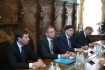 Alexander Medvedev (Zweiter v. l.) während des Treffens mit Milorad Dodik im Rahmen des Internationalen Wirtschaftsforums 2014 in Sankt Petersburg
