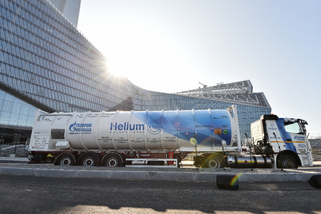 In Sankt Petersburg auf der Plattform des Lakhta Center fand eine Präsentation des Projektes zu Heliumproduktion und –marketing im Rahmen des Östlichen Gasprogramms, das von der Gazprom umgesetzt wird, statt