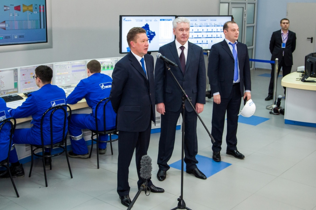 Alexey Miller, Sergey Sobyanin und Denis Fyodorov beteiligten sich an den Festveranstaltungen anlässlich der Inbetriebnahme des neuen Gas-und-Dampf-Energieblocks mit einer Leistung von 420 MW im Heizkraftwerk-16 der ОАО Mosenergo