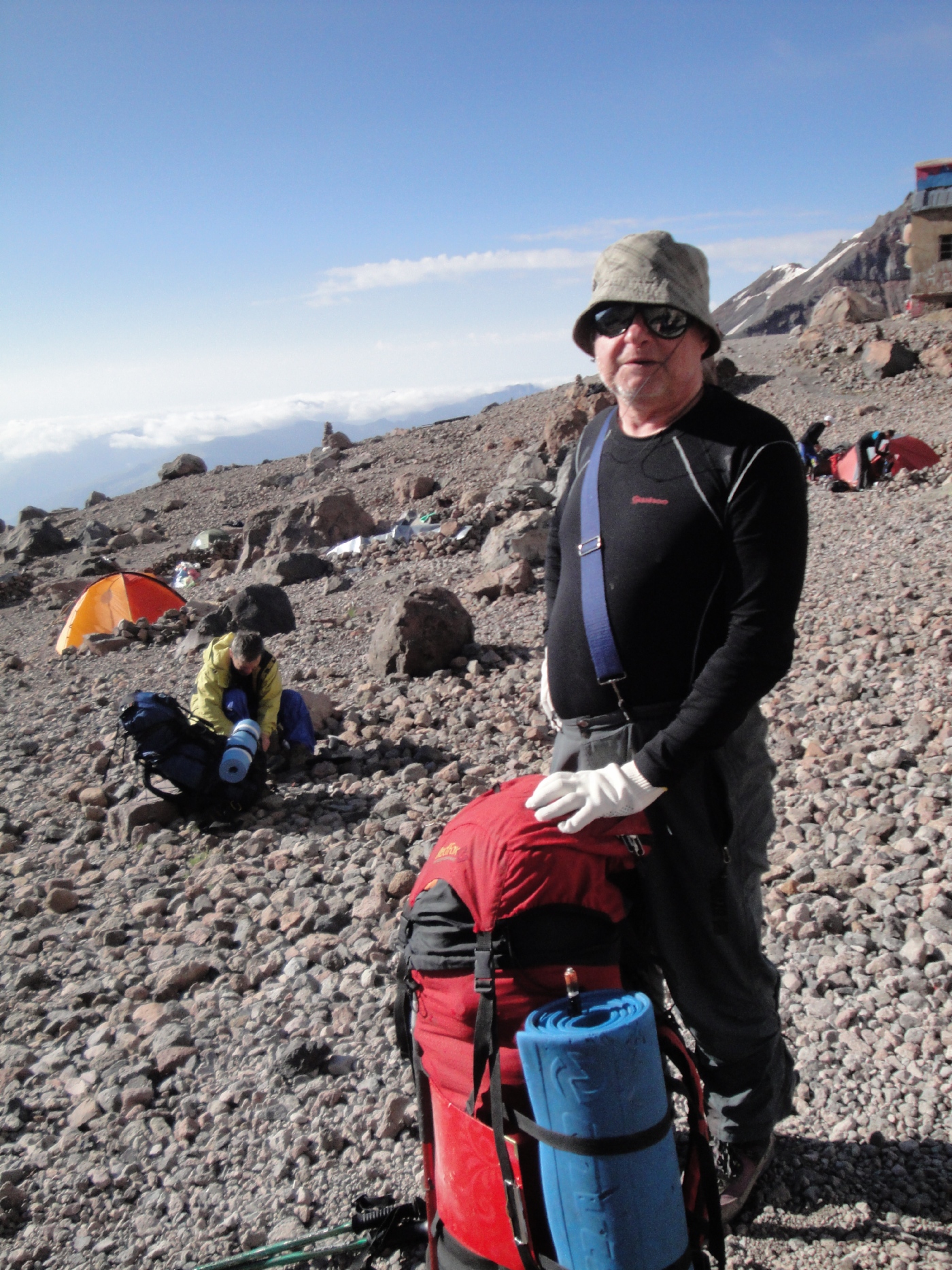 Yevgeny Pashuk ist Dagestans einziger „Schneeleopard“ – ein Alpinist, der alle Siebentausender der Sowjetunion erklommen hatte