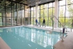 Schwimmbad für Kinder im Sport- und Gesundheitskomplex in Metallostroi